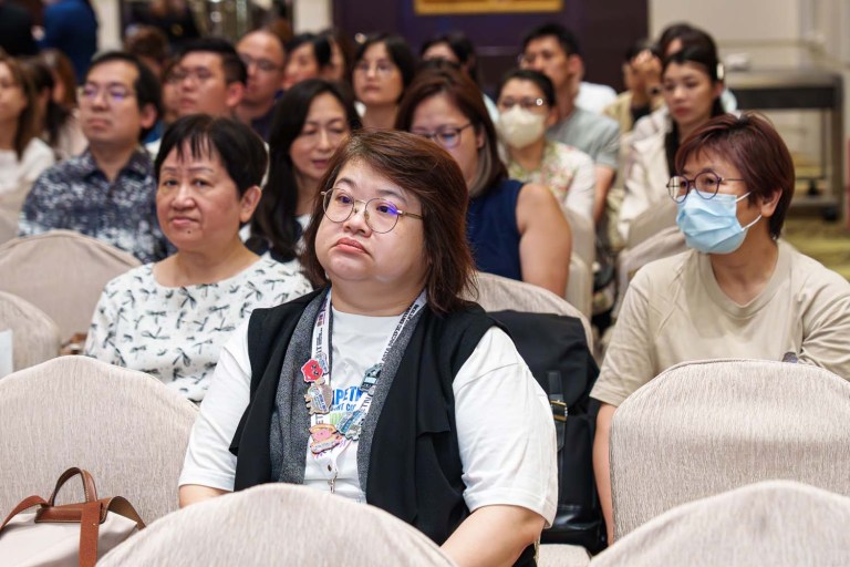 A7405434-2 FROM MR LEUNG