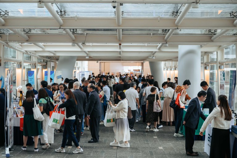 1JH_1668