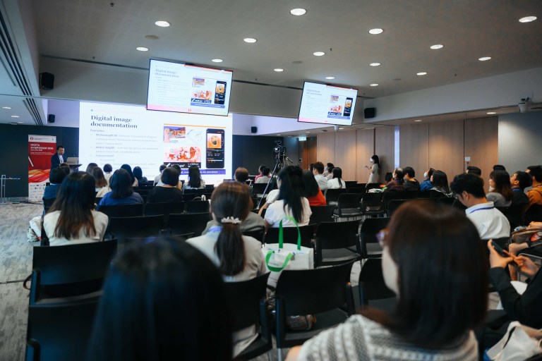 DSC_2048